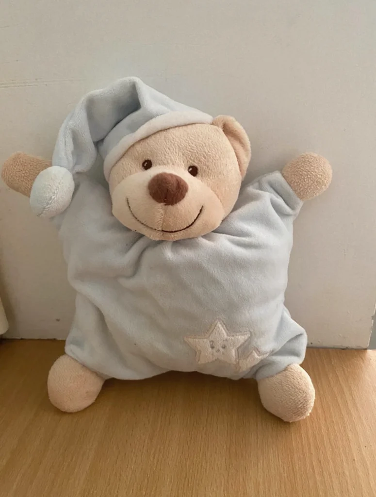 Doudou ours boutchou